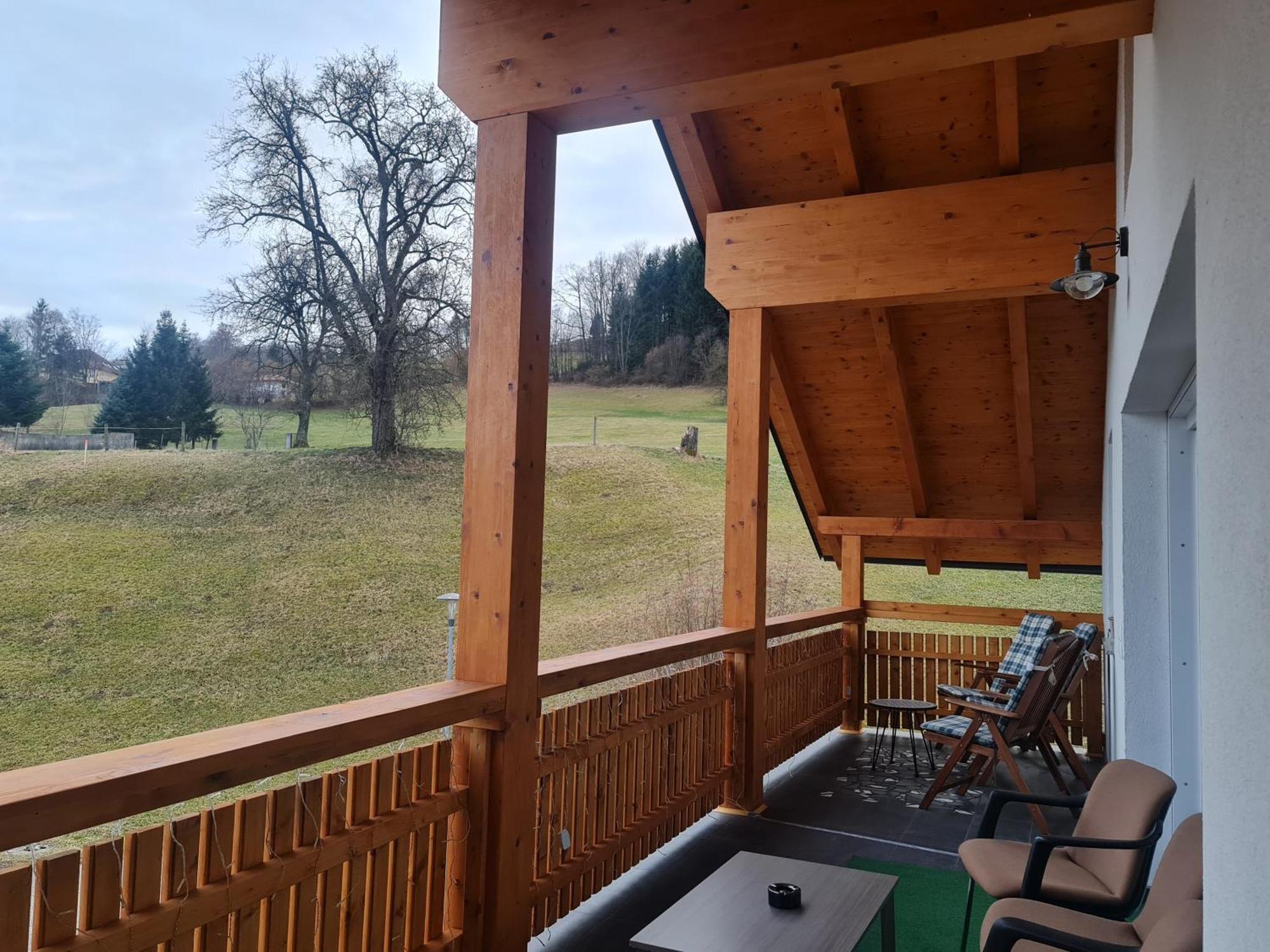 Ferienwohnung Traisen Has Екстер'єр фото